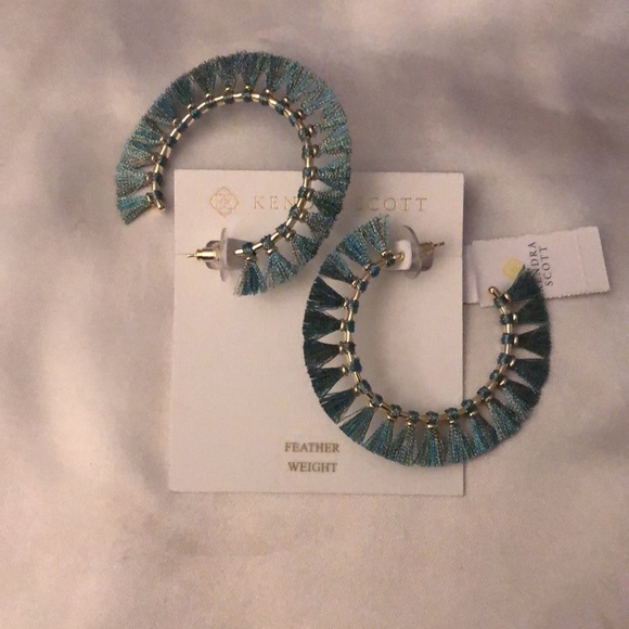 Kendra Scott Evie Gold Tone Hoop Earrings Turquoise Tassels NEW - Picture 10 of 12